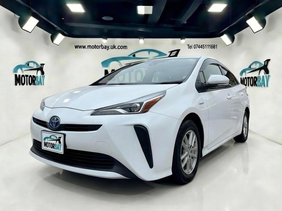 Toyota Prius - Image 4