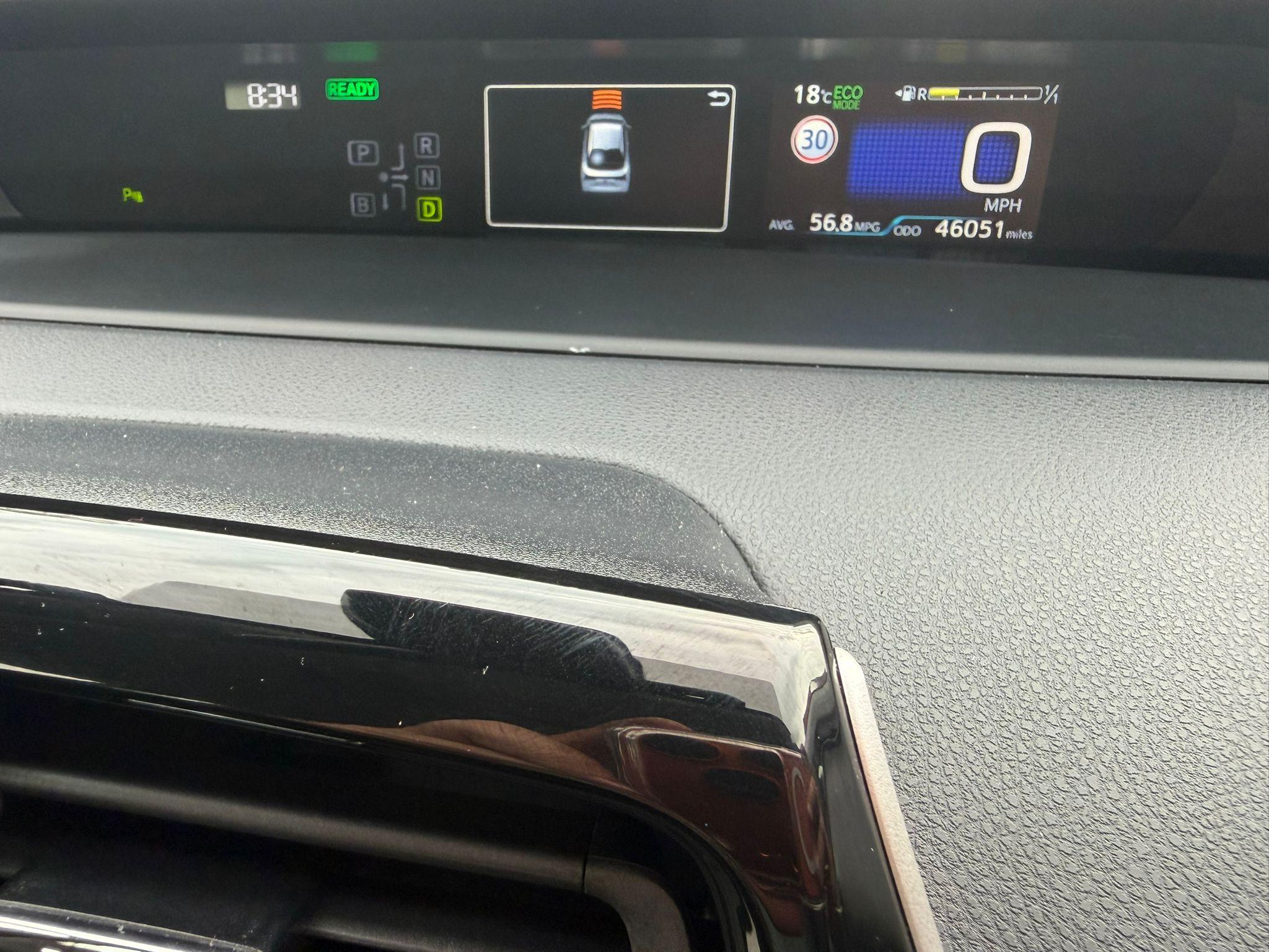 Toyota Prius - Image 18