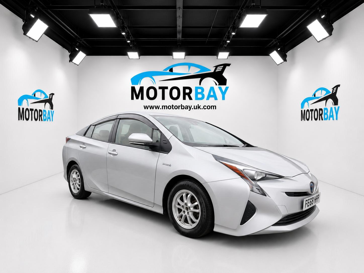 toyota Prius - Image 3