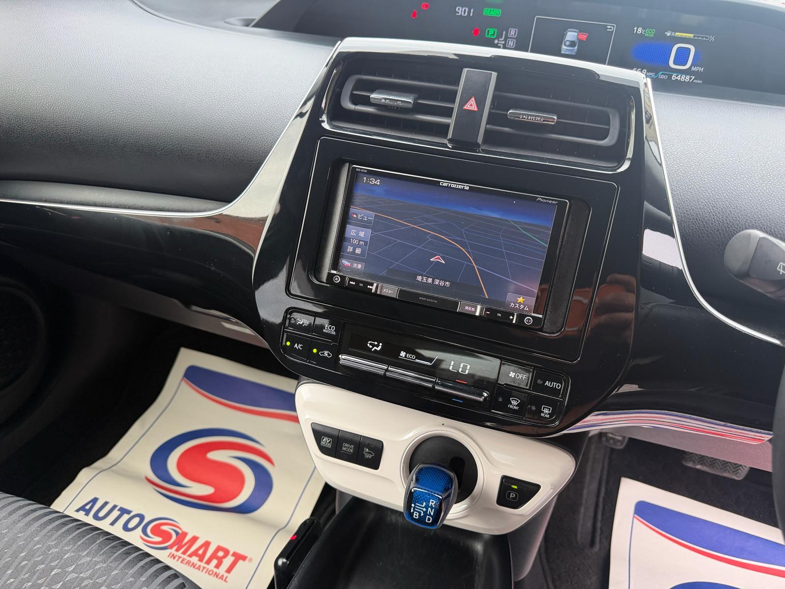 toyota Prius - Image 17