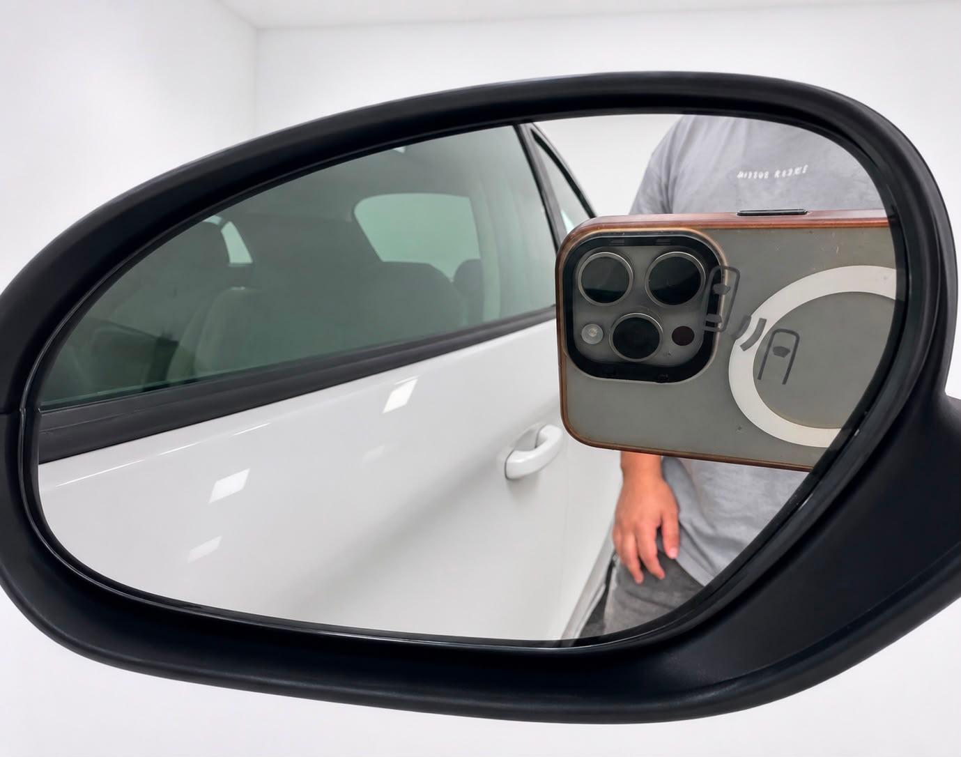 Toyota Prius - Image 20