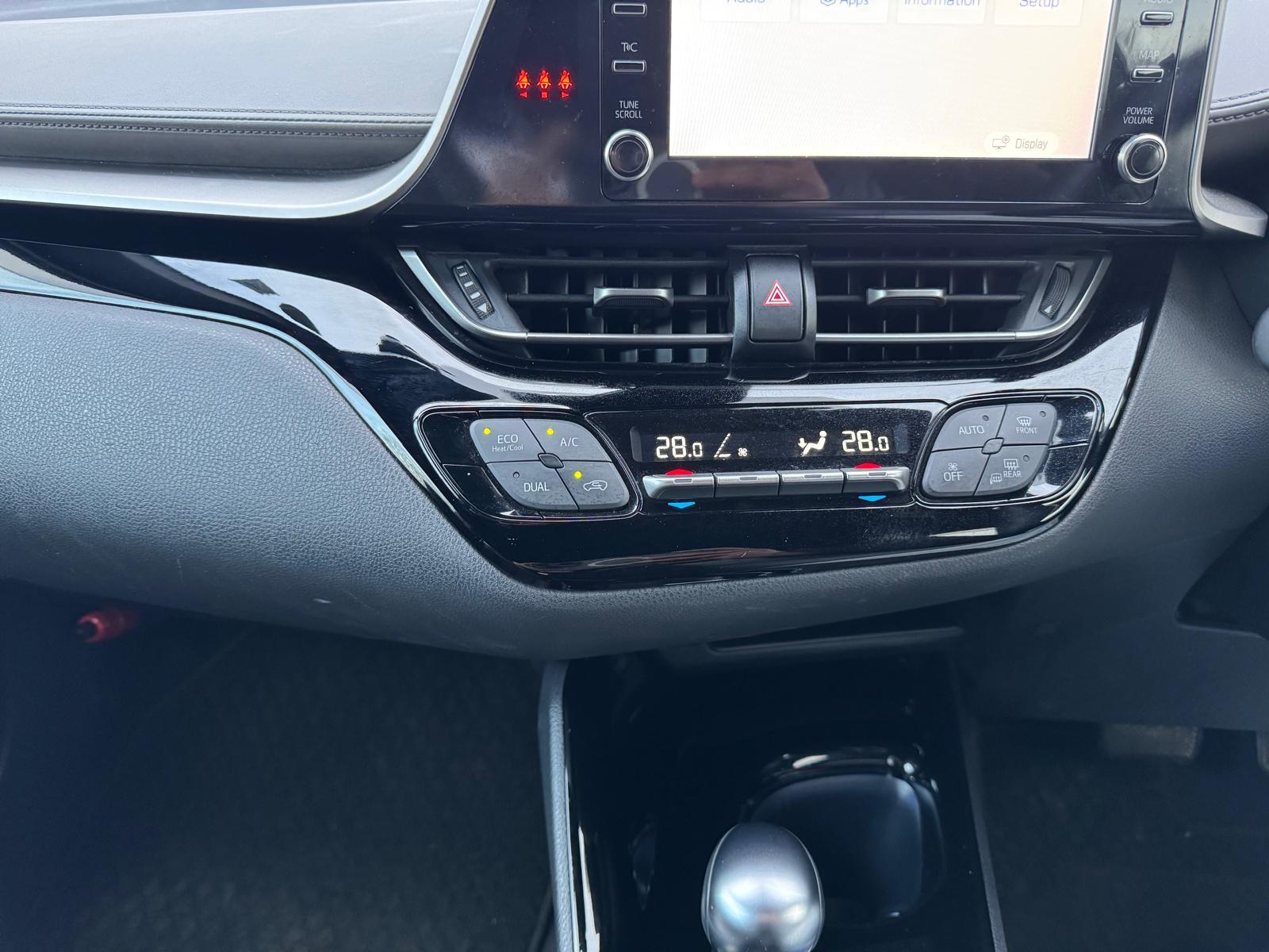 Toyota C-HR - Image 18